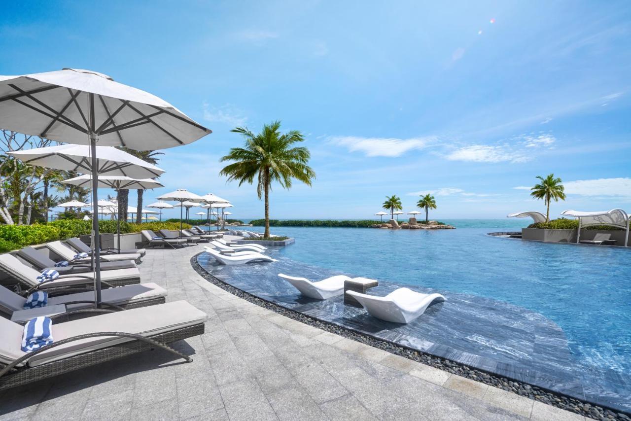 Holiday Inn Resort Ho Tram Beach By Ihg Bagian luar foto
