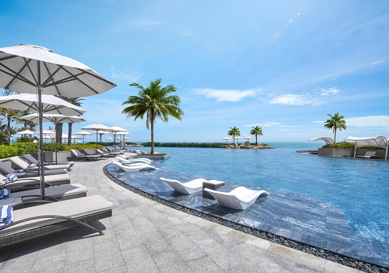 Holiday Inn Resort Ho Tram Beach By Ihg Bagian luar foto