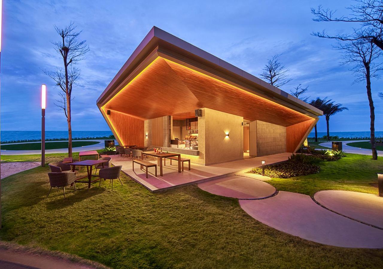 Holiday Inn Resort Ho Tram Beach By Ihg Bagian luar foto